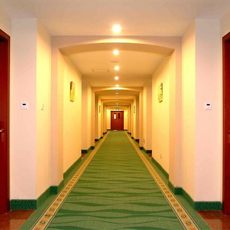 Greentree Inn Beijing Changping District Beiqijia Future Science & Technology City Business Hotel Bagian luar foto